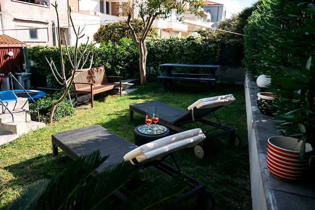 Holiday House By The Sea Sicilia Capo dʼOrlando 0*,